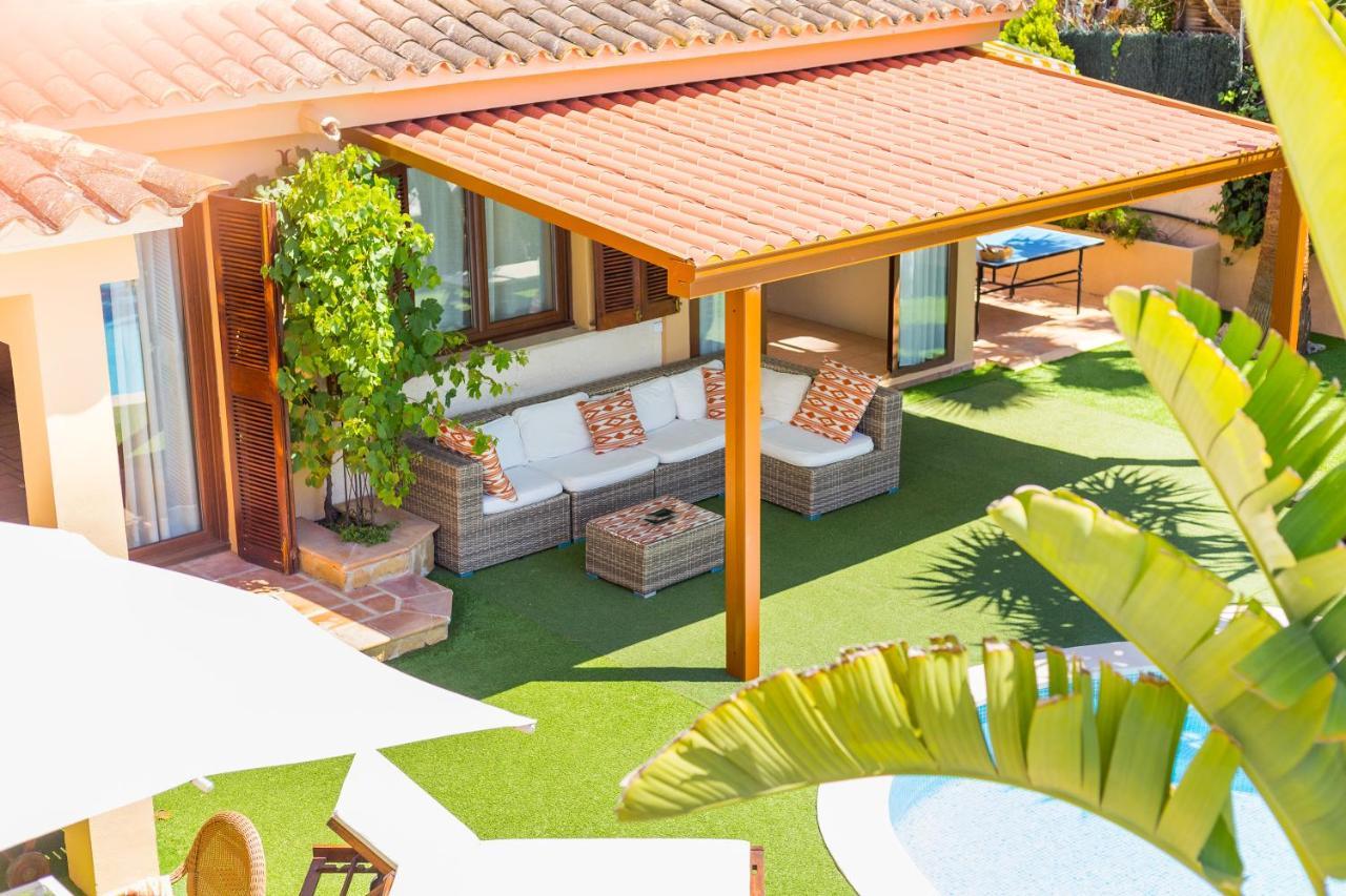Castellet Villa *